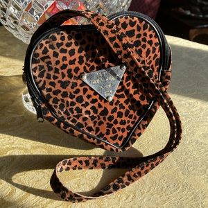 Betty Dumoulin vintage Heart Shaped crossbody bag